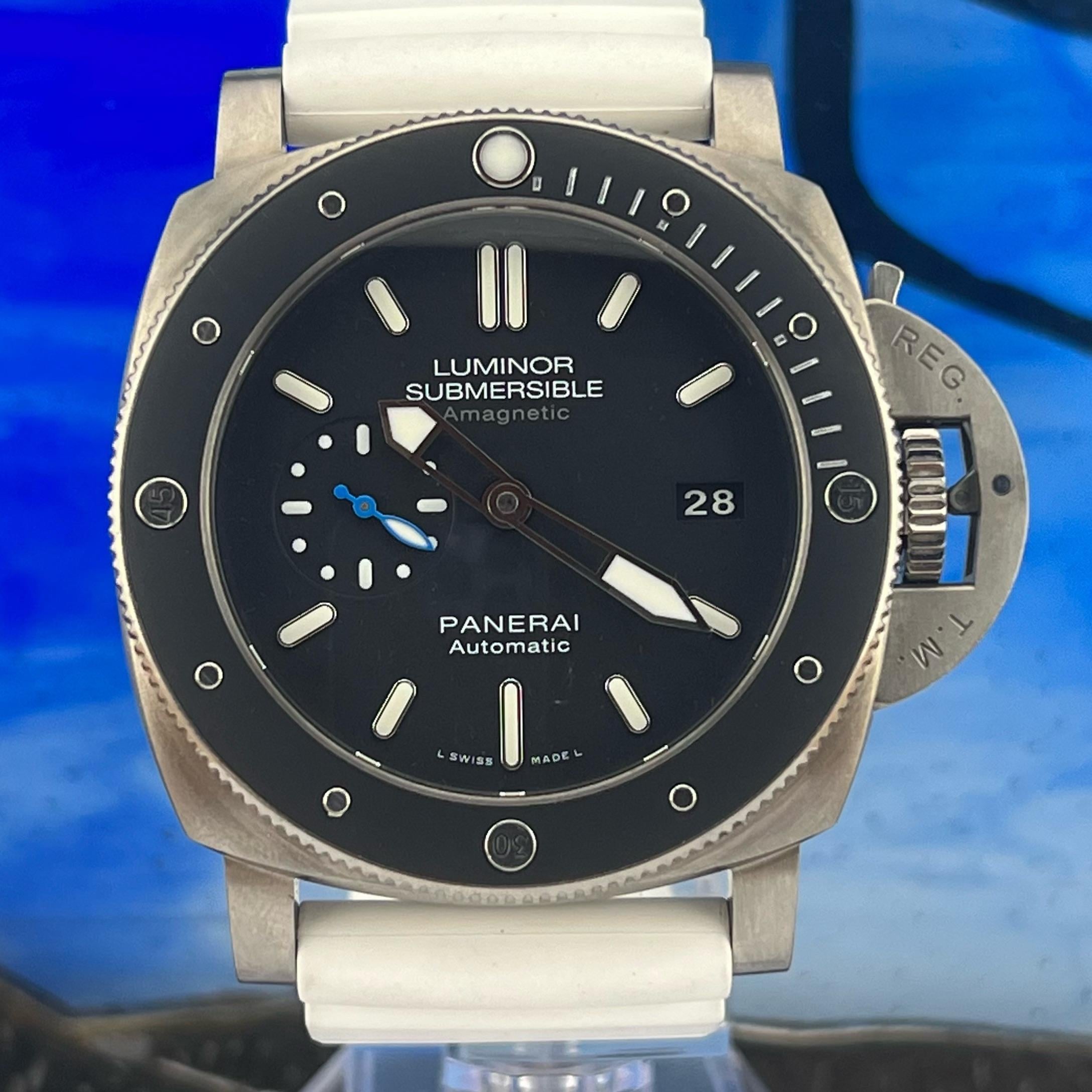 Panerai submersible 2024 titanium 47mm