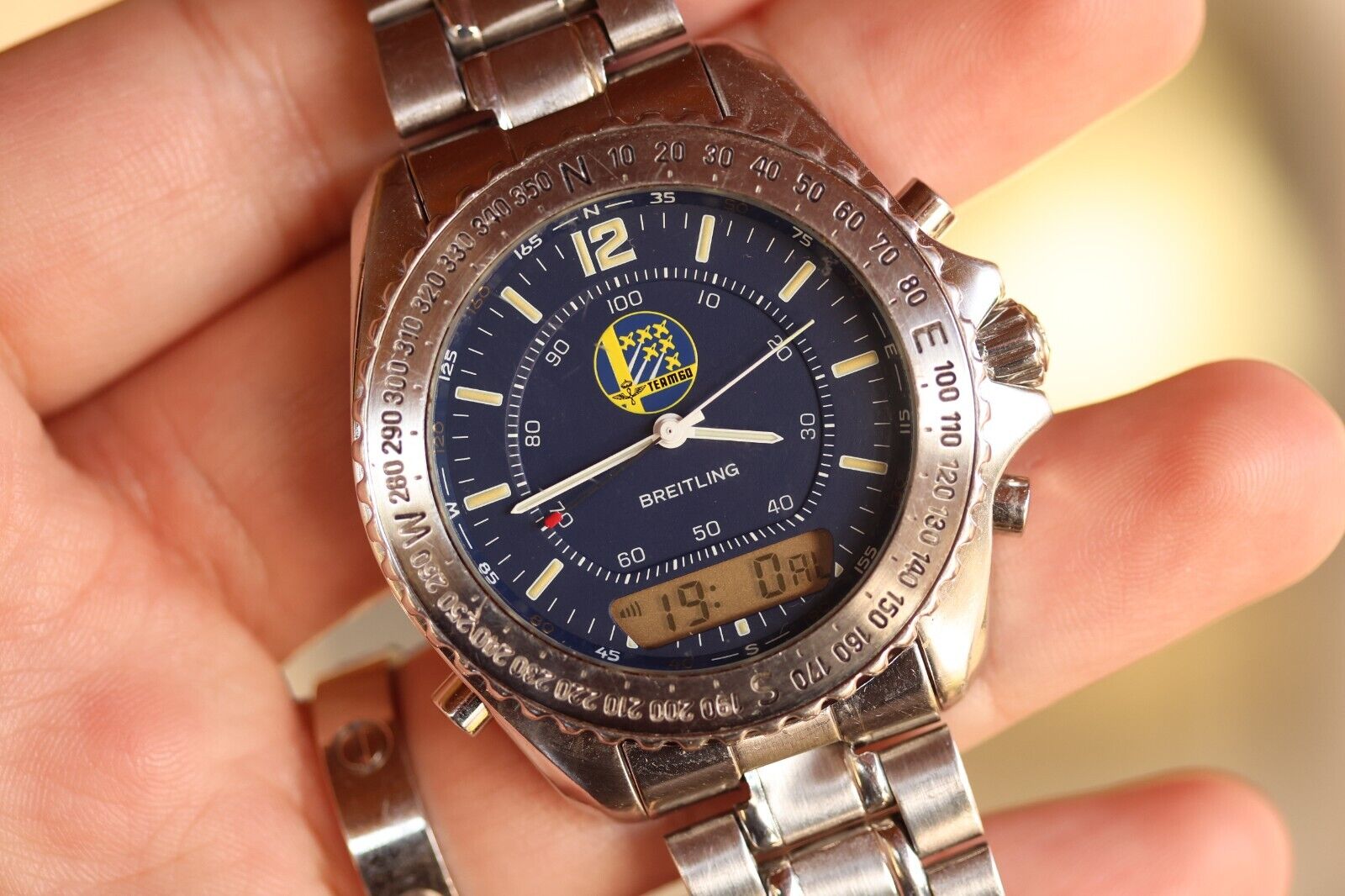 BREITLING PLUTON Swedish Air Force Team 60 A51038 Quartz AS BREITLING PLUTON Swedish Air Force Team 60 A51038 Quartz AS