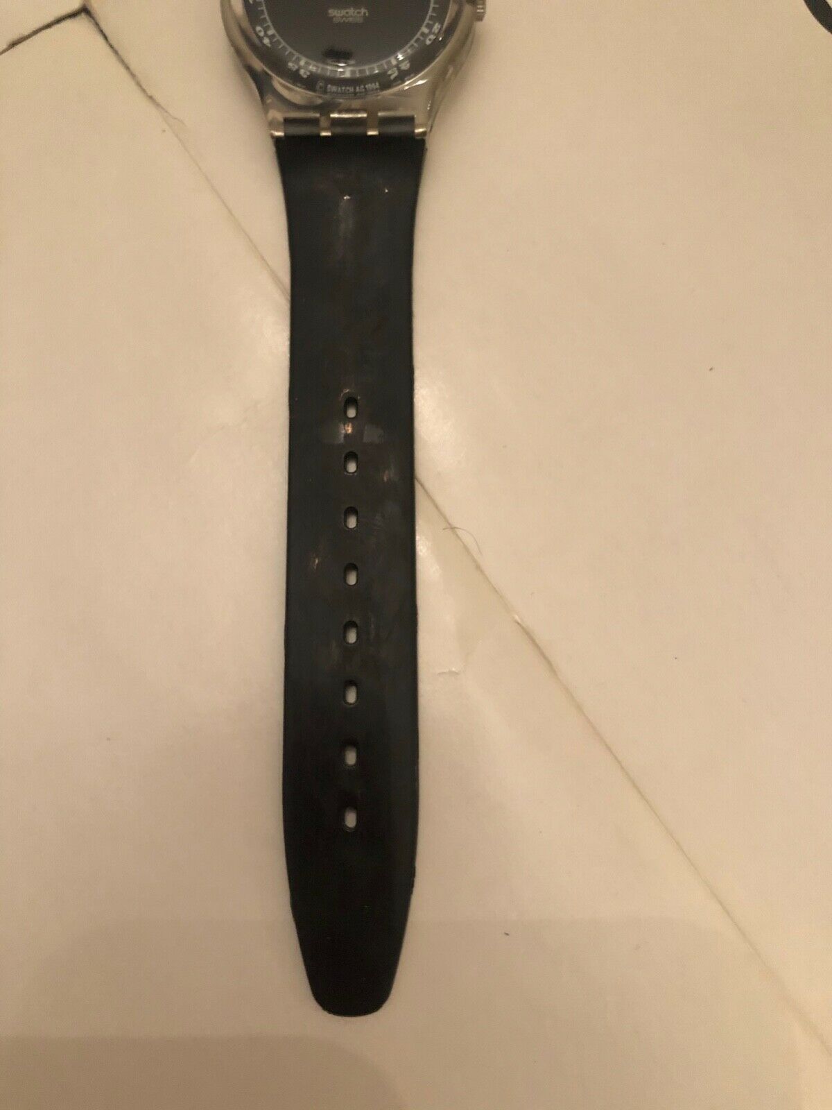 swatch watch gk182 upside down black on black vintage retro sweet