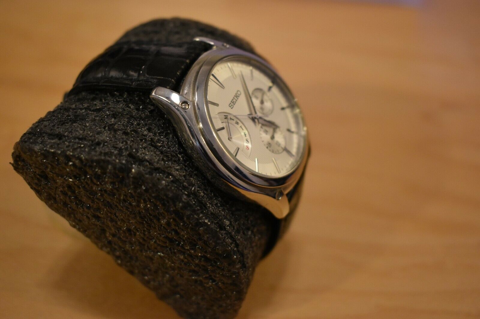 SEIKO 5Y66-0AB0 Quartz Watch | WatchCharts Marketplace SEIKO 5Y66-0AB0 Quartz Watch | WatchCharts Marketplace