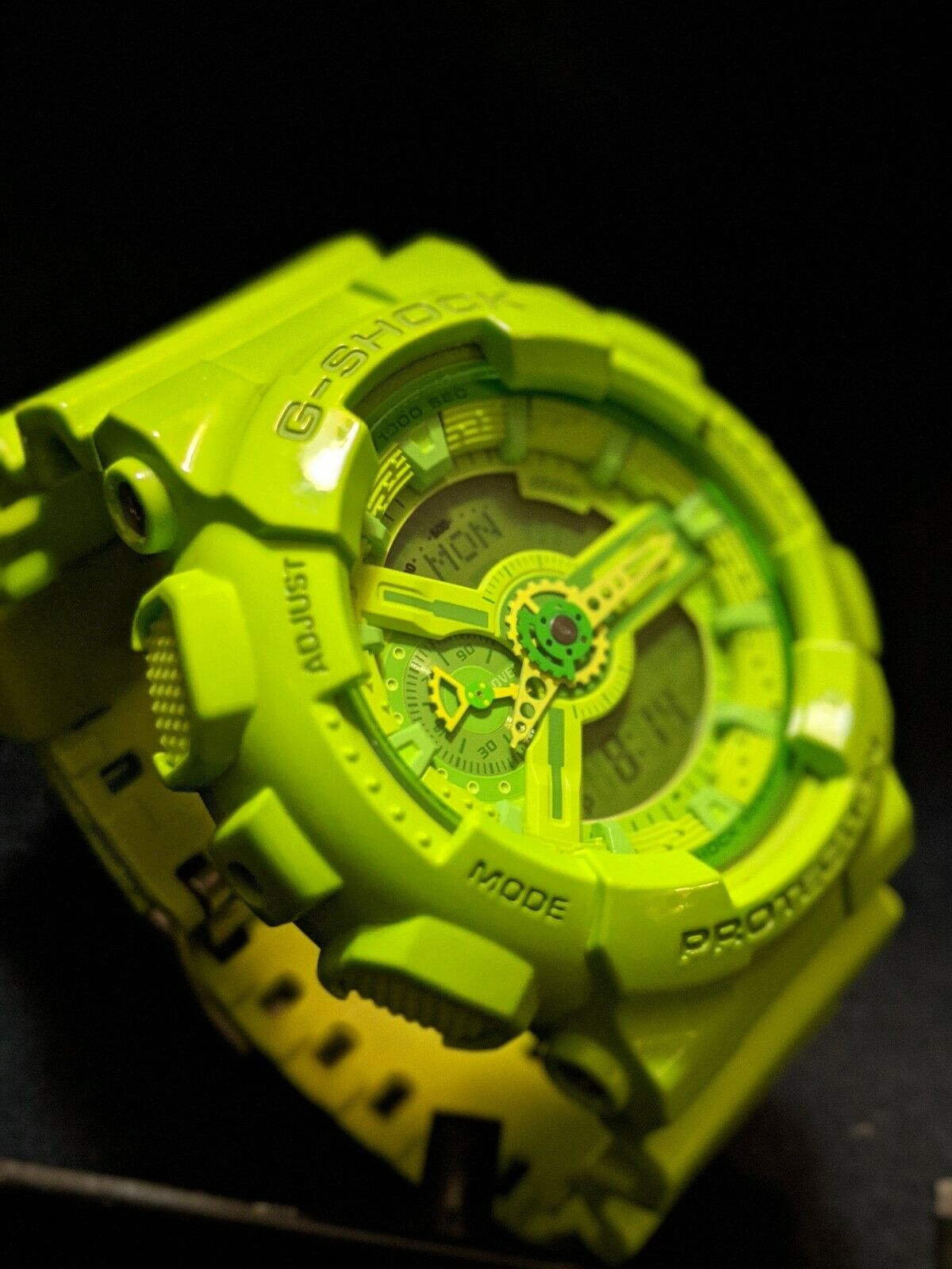 Casio G-Shock GA-110B-3 Hyper Colors Green X Large Kermit