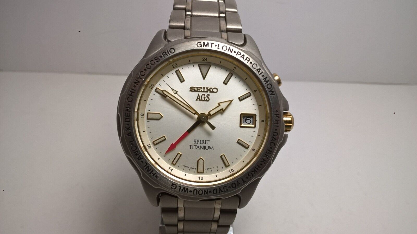 Seiko Spirit Cream 5M45-6A20 SCDZ009 AGS/Kinetic Titanium GMT