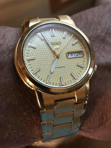 Vintage SEIKO 7S26 01F0 Automatic 21 Jewels Gold Tone 36mm Mint