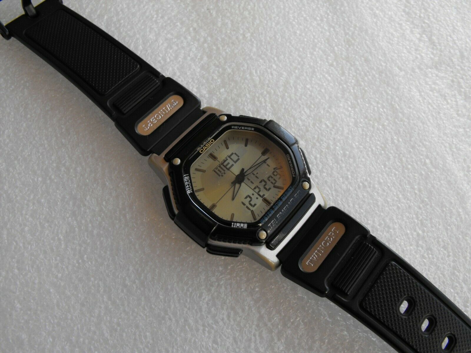 Vintage Casio ABX-58 Twincept module_ 1327 Data Bank Wrist Watch 