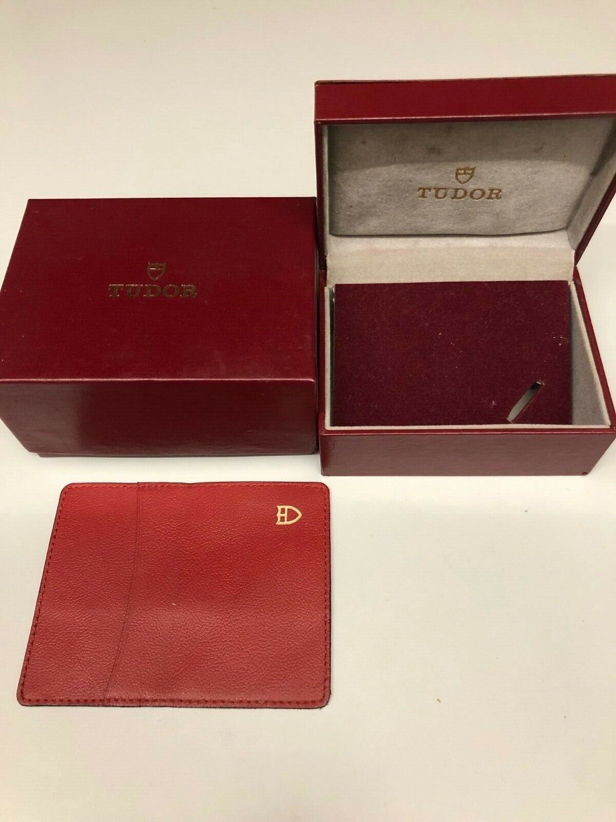 Étui/Boitier Extérieur Tudor Vintage Rouge - New Old Stock (Occasion) - Fabriqué En Suisse
