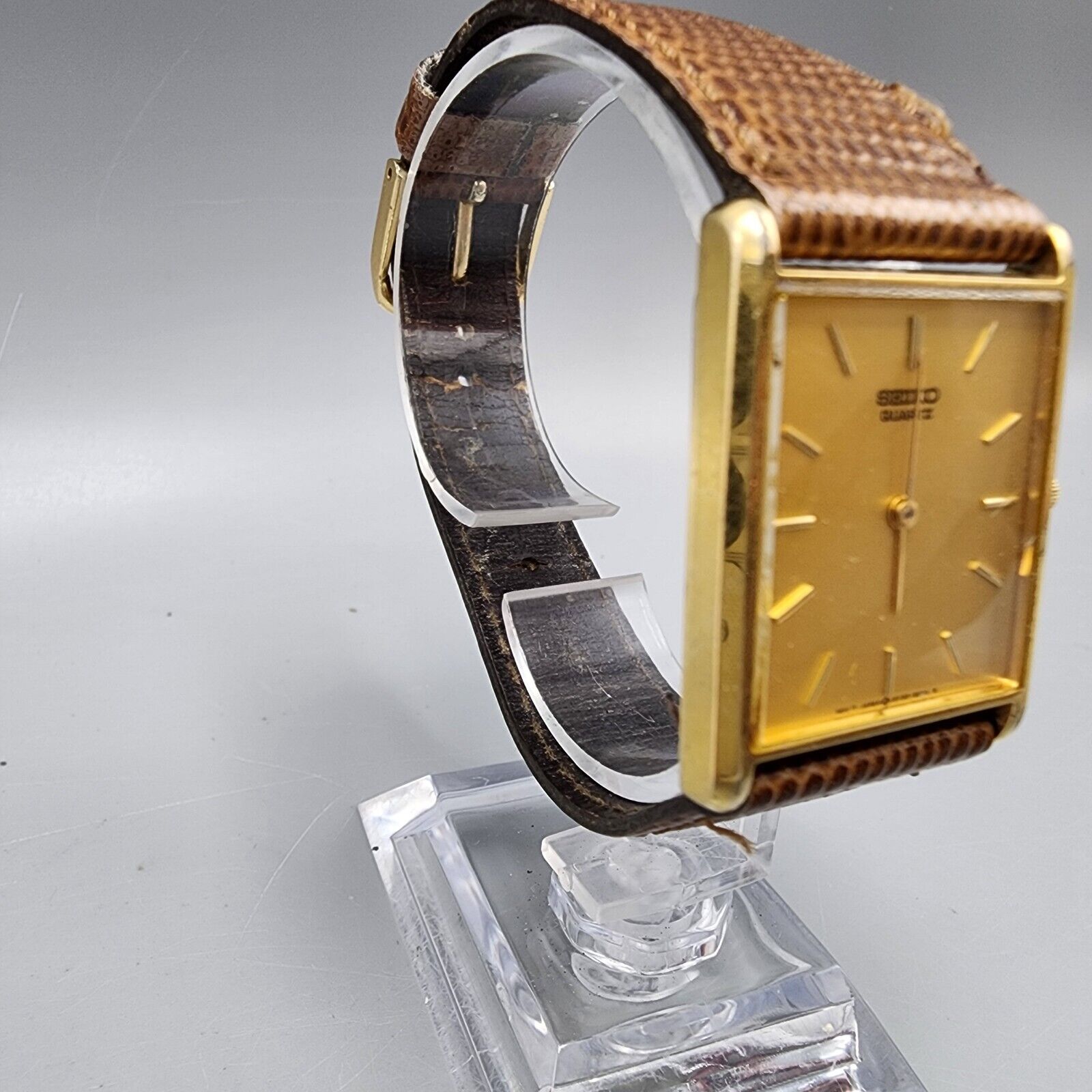 Vintage Seiko Watch Men Gold Tone Tank 5Y30-5060 New Battery Vintage Seiko Watch Men Gold Tone Tank 5Y30-5060 New Battery