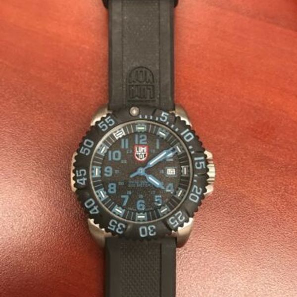 luminox 3153 Colormark Stainless Steel Case Blue 3150 Series. $450 List ...