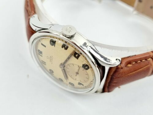 Superb 1945 Vintage Omega Bumper Automatic Ref.2478 Cal.30.10RA