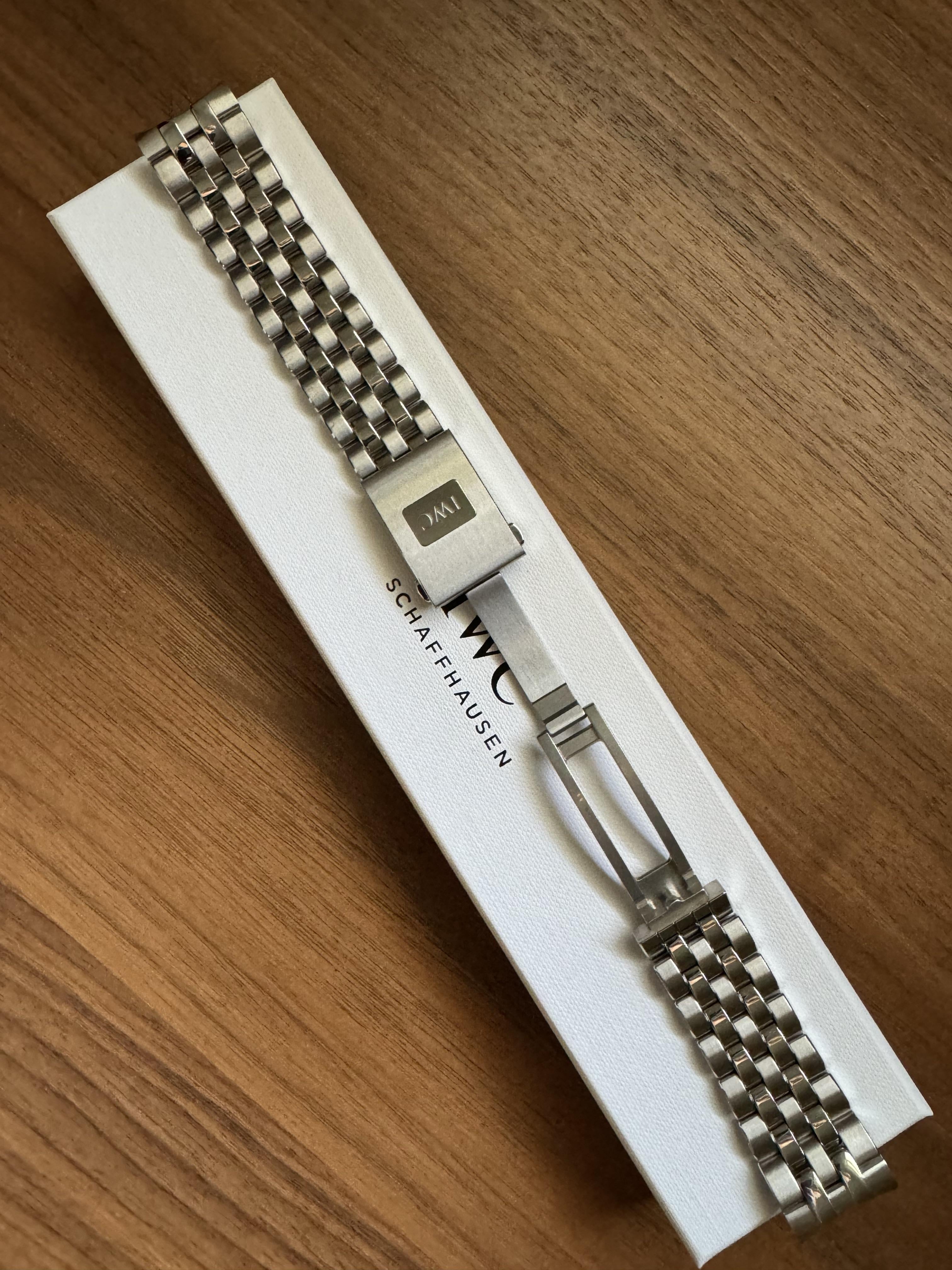②MauvielのM'heritage M200CI 2mm（鋳鉄製ハンドル付） ②MauvielのM