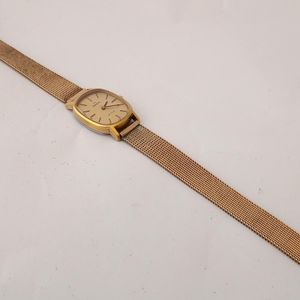 Vintage Seiko Womens Gold Tone Dress Mechanical Wind Up  display picture 1