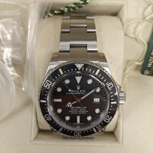 Rolex Sea-Dweller 4000 116600 For Sale | WatchCharts Marketplace
