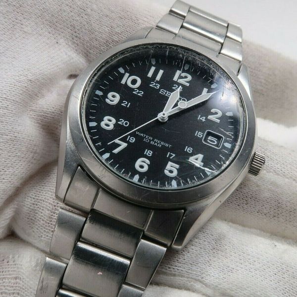 Seiko 7N42-8260 STAINLESS Mens Watch Japan | WatchCharts