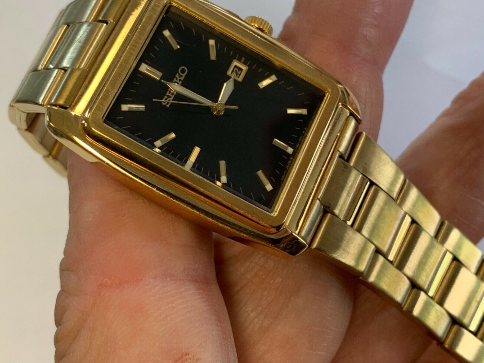 Seiko Black Dial Wrist Watch V782-5070 | WatchCharts Marketplace
