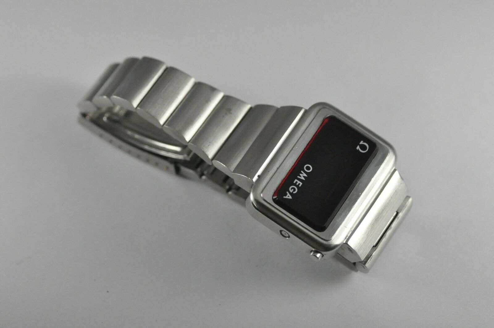 Omega constellation led hotsell