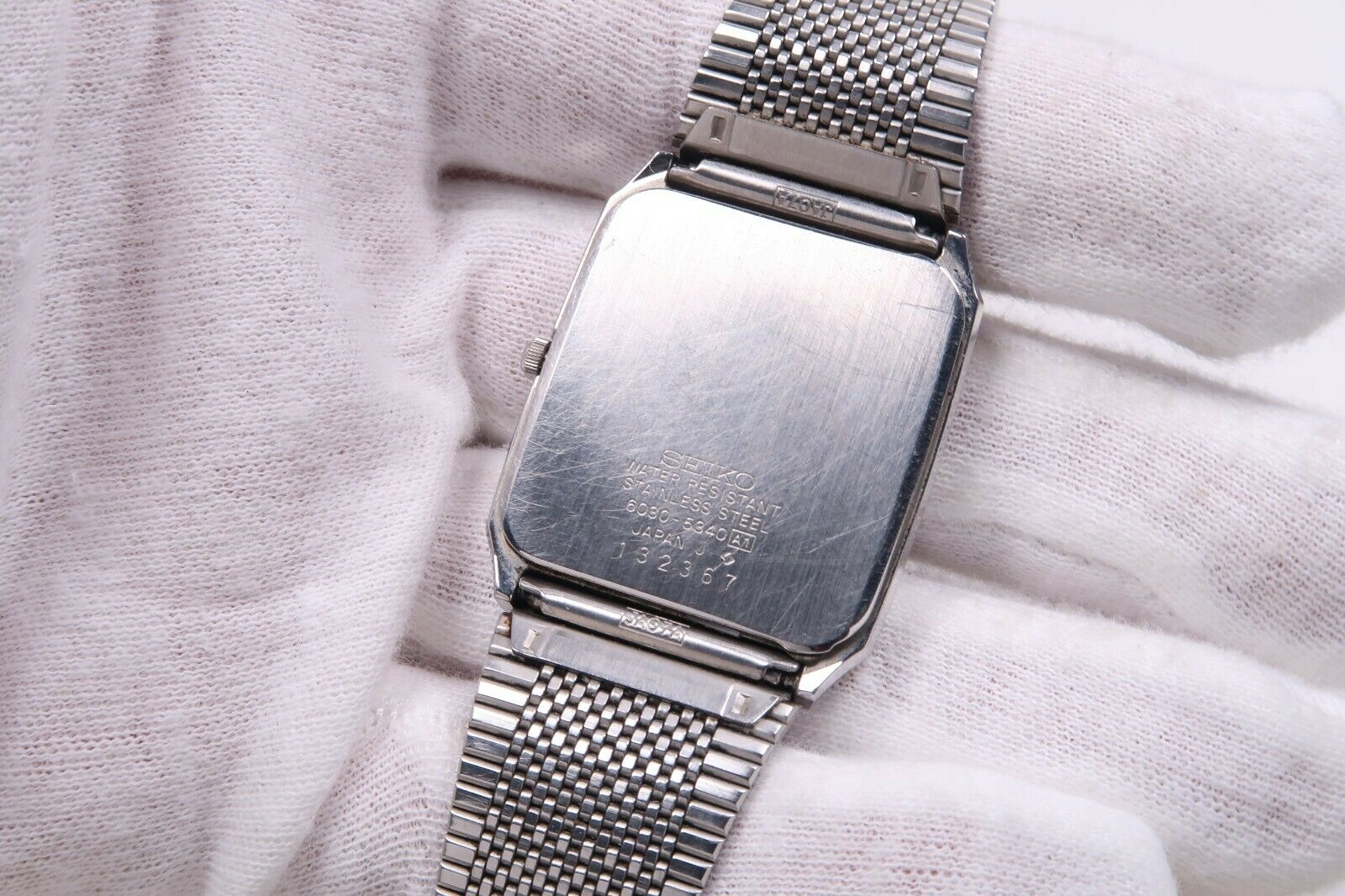Vintage SEIKO QUARTZ 6030-5340 Mens Watch JAPAN