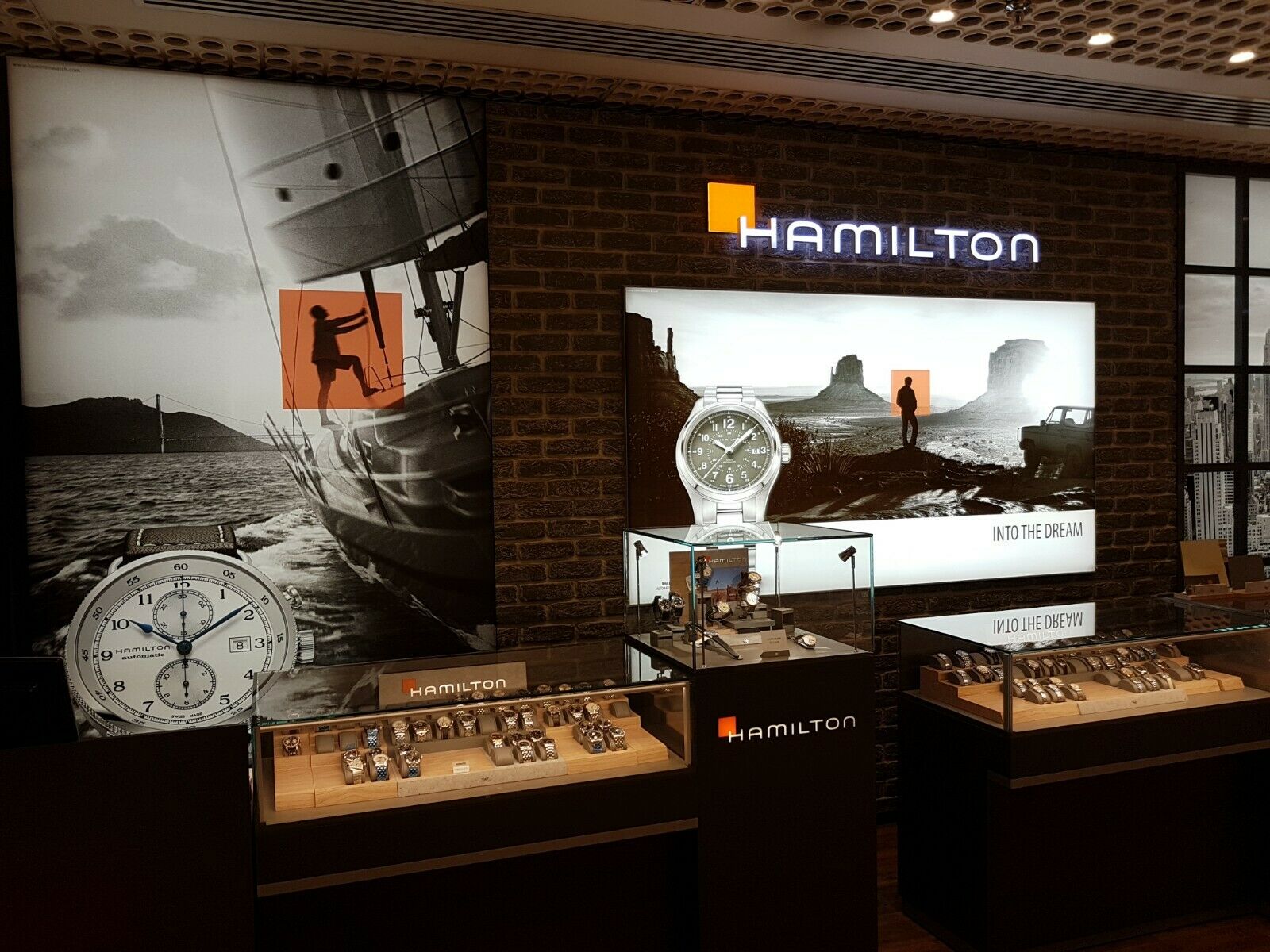 Hamilton on sale watch retailers