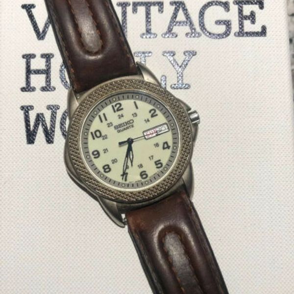 Seiko Vintage 7N43 6B20 Lumibrite Leather Band, New Battery Glow Face -  TESTED | WatchCharts