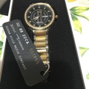 f32e3c8b-4c0e-4d4a-a8ba-