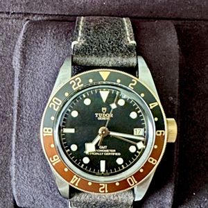 正規販売】BLACK BAY GMT S&GM79833MN-0004 | チューダー