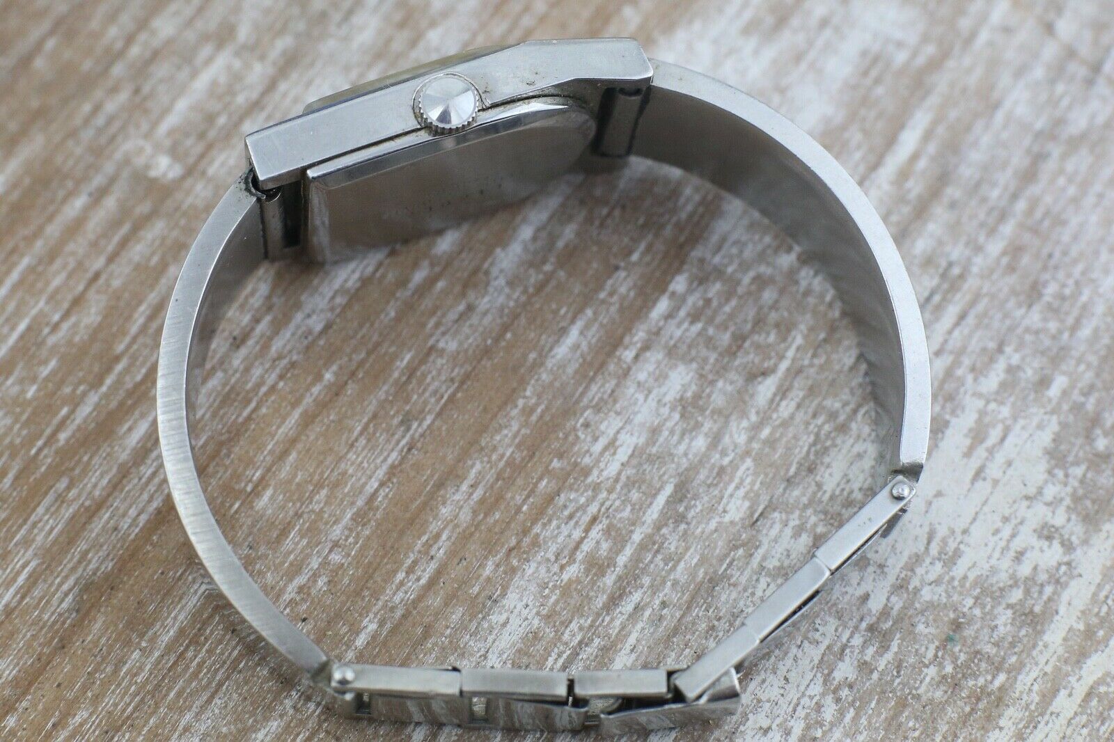 雪咲品 Seiko Art Deco Windup 11-8340 Ladies Watch | WatchCharts
