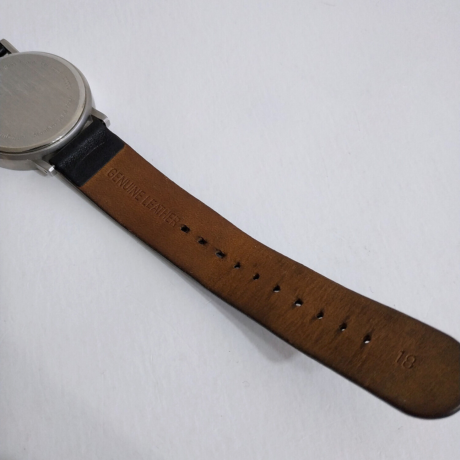 MONDAINE Hommage a Johannes Itten. Vintage. Watch. Quartz. SWISS 