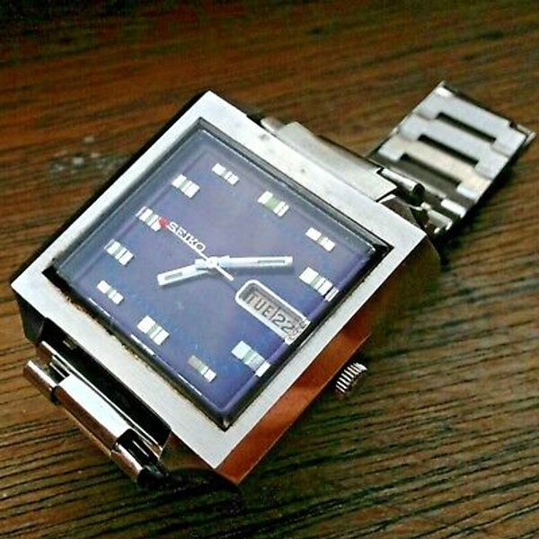 Rare WORKING Vintage TV Dial Man's SEIKO 7006-5020 Automatic 19 Jewels  Watch | WatchCharts