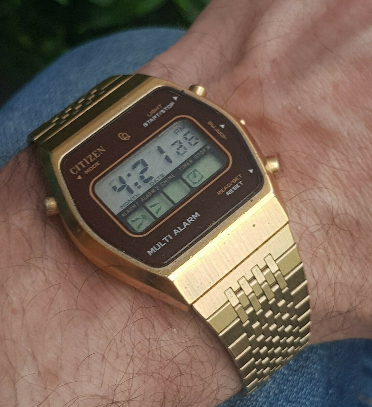 citizen retro digital watch