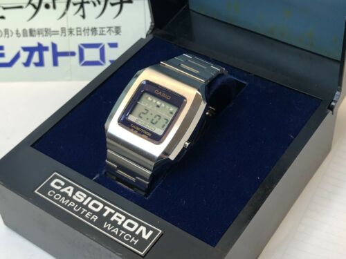 A Set - 04-501 CASIO Casiotron 1974 Digital LCD Quartz watch uhr