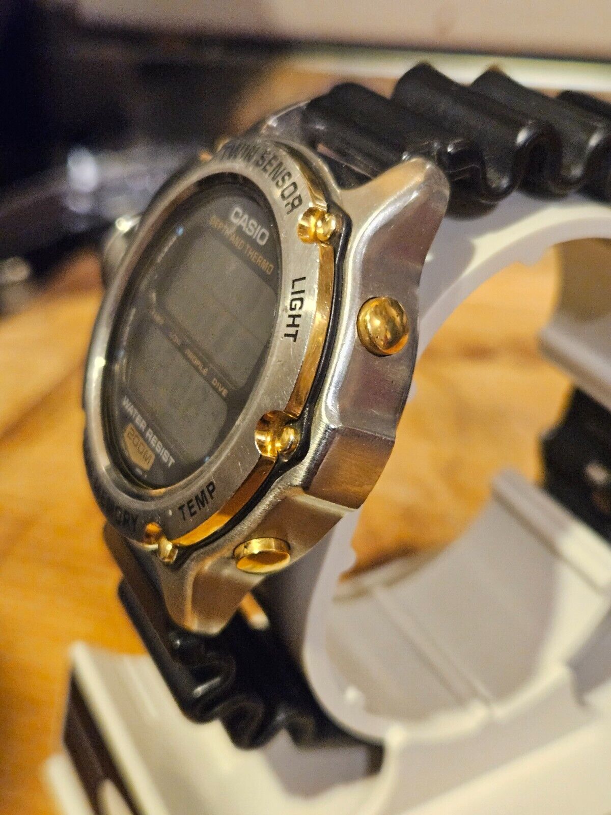 CASIO DEP-600 XL Module (970) 200M Vintage G Diver Watch Temp