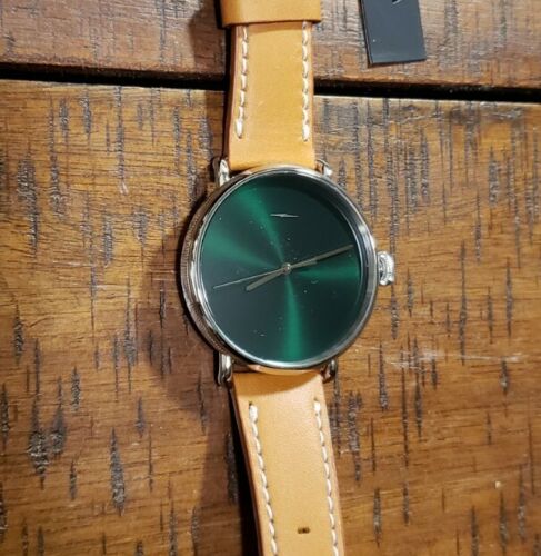 Shinola canfield hot sale bolt watch