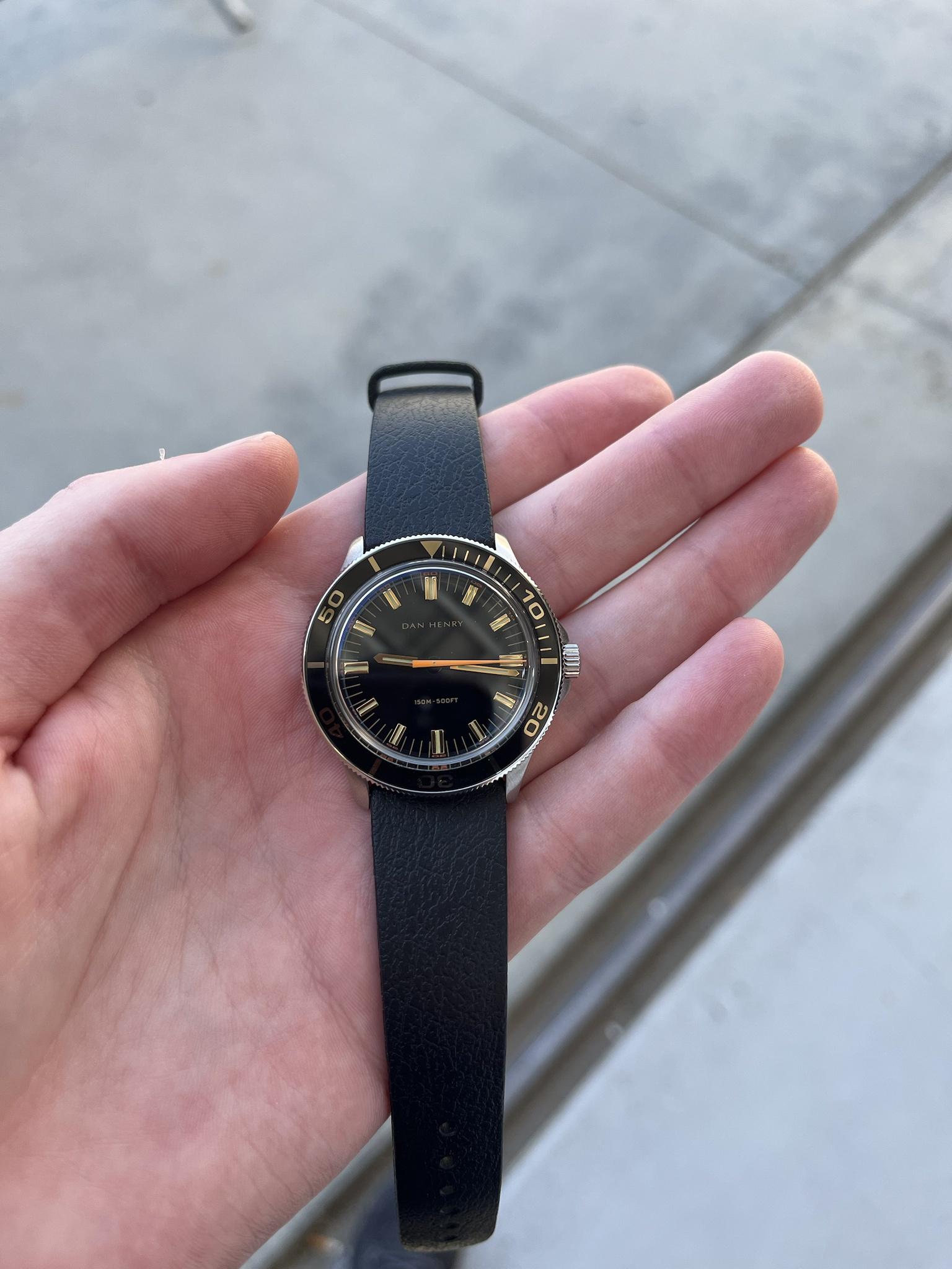 WTS] Dan Henry 1975 Skin Diver, Gilt, Meca-quartz, 37mm 