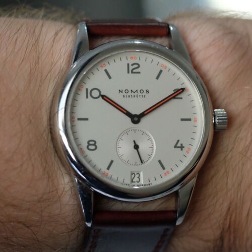 Nomos 733 2025