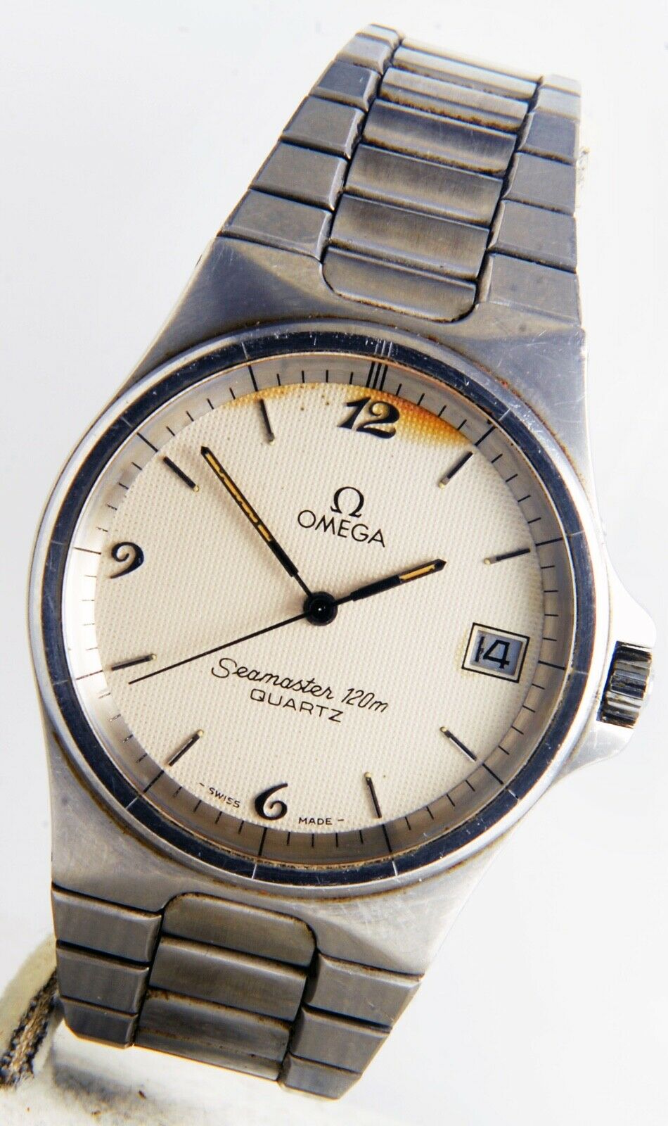 1980s Omega Seamaster 120m Quartz 196.0197 Calibre 1332 17J