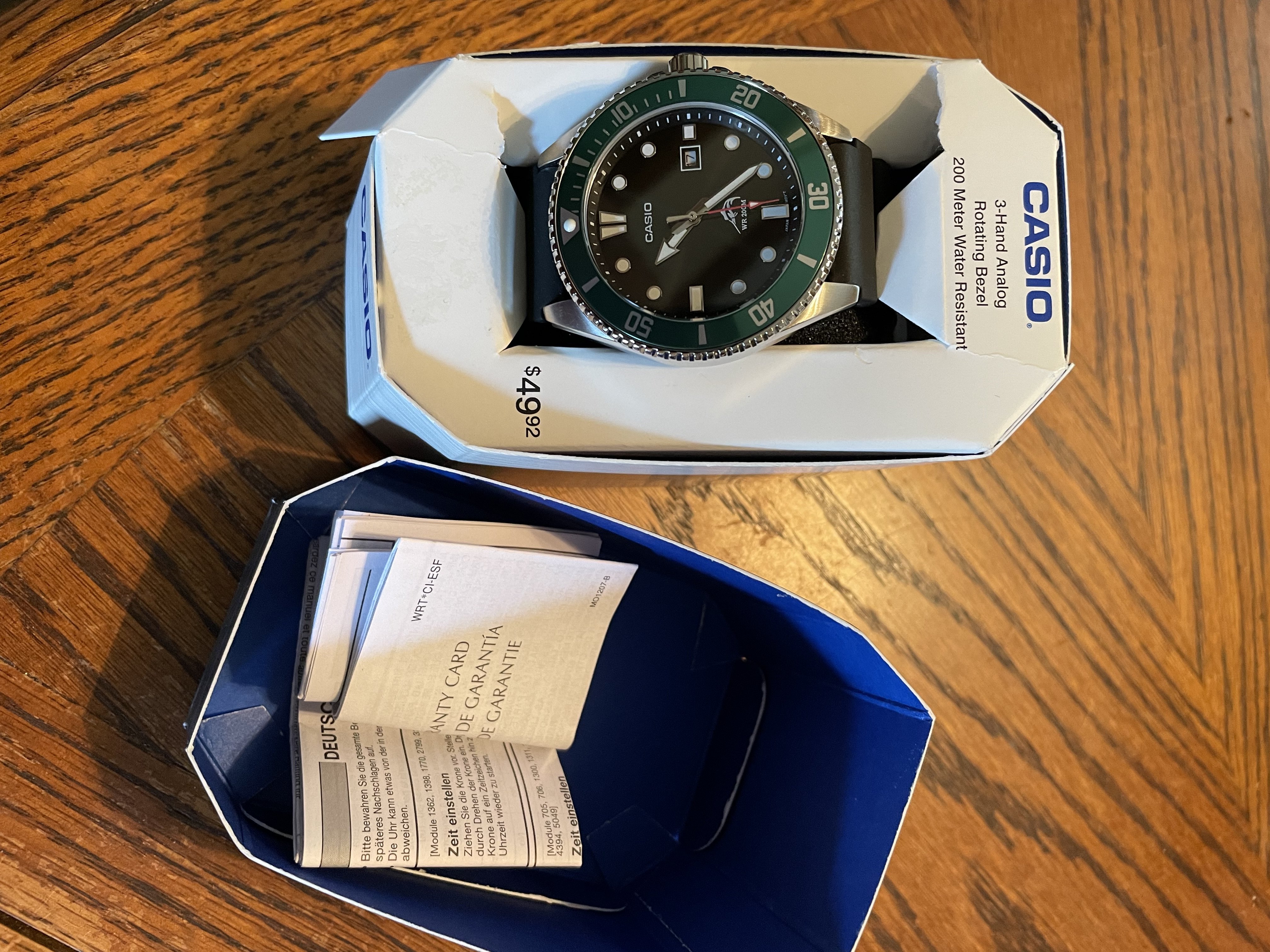 25 USD] Casio Duro MDV1068-13TN, Casio Marlin, Green Bezel