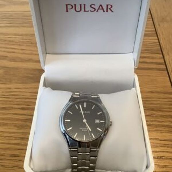 Pulsar by Seiko Sapphire Men's Watch. VX32-X328 | WatchCharts