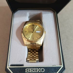 Gold Seiko Quartz Mens Watch Water Resistant Base Metal St. Steel Back  7n43-8111 | WatchCharts