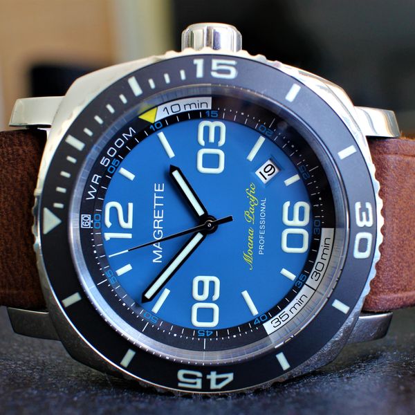 Magrette FS : Magrette Moana Pacific Professional + Extras | WatchCharts Marketplace