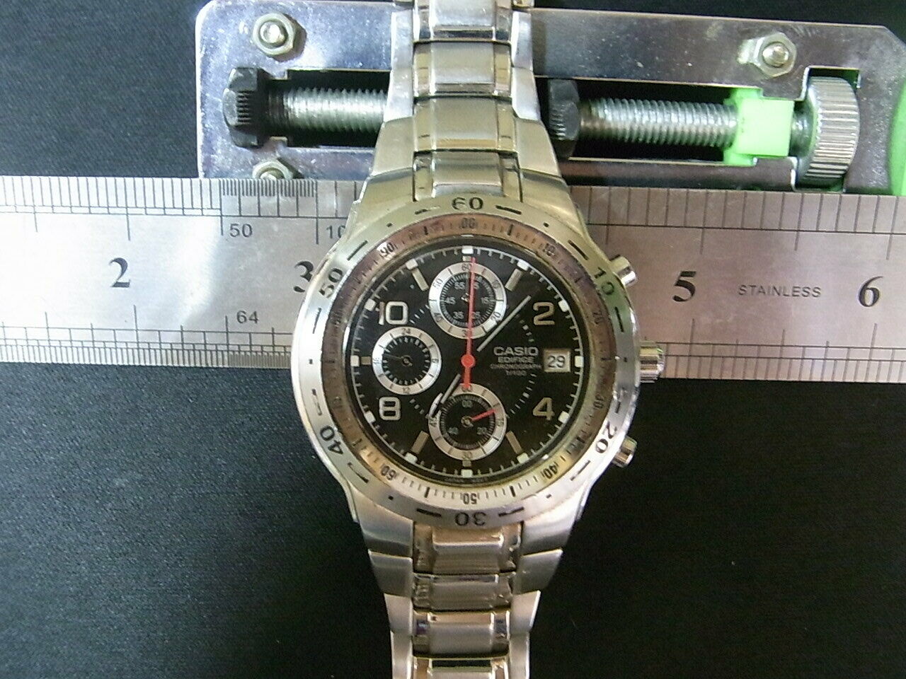 All Original CASIO Edifice EF 506 Man s Rare CENTER Chronograph 100 Diver Watch WatchCharts Marketplace