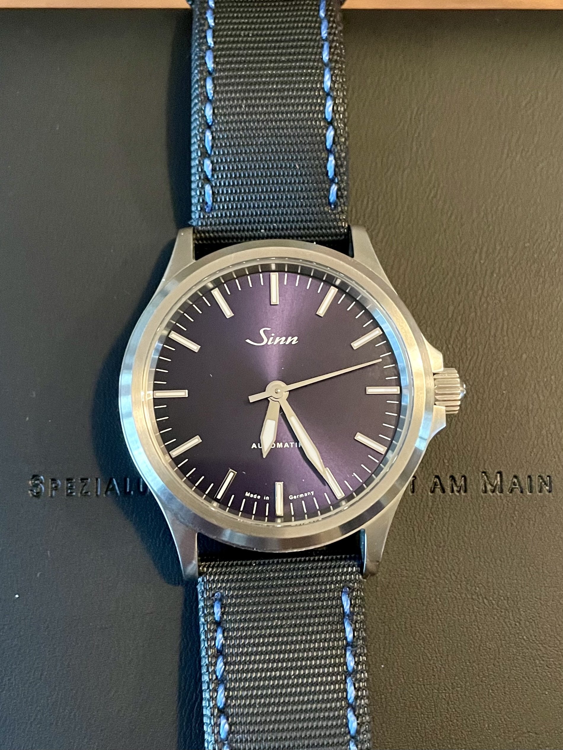 Sinn 556 watches for sale on WatchUSeek WatchCharts Marketplace