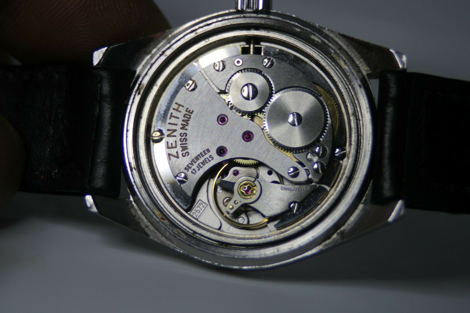 Zenith 2572pc online movement