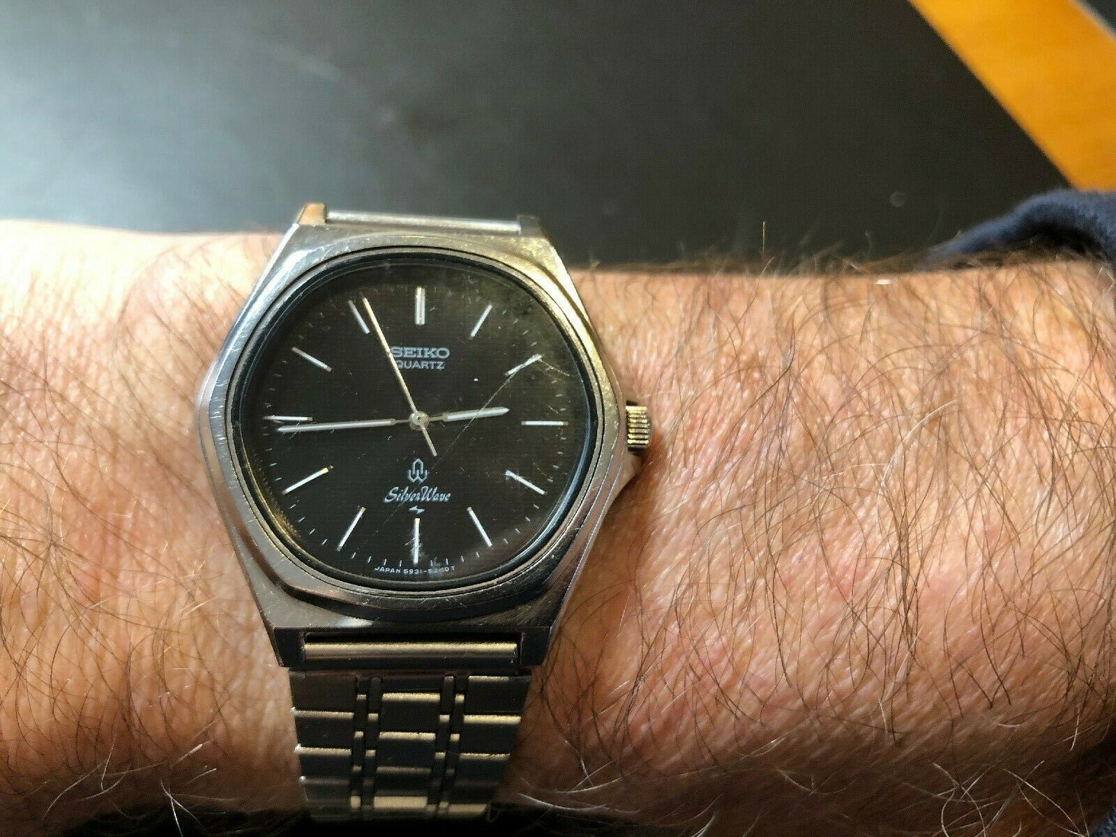 Vintage 1980 JAPAN SEIKO SILVER-WAVE 5931-524A 6Jewels Quartz