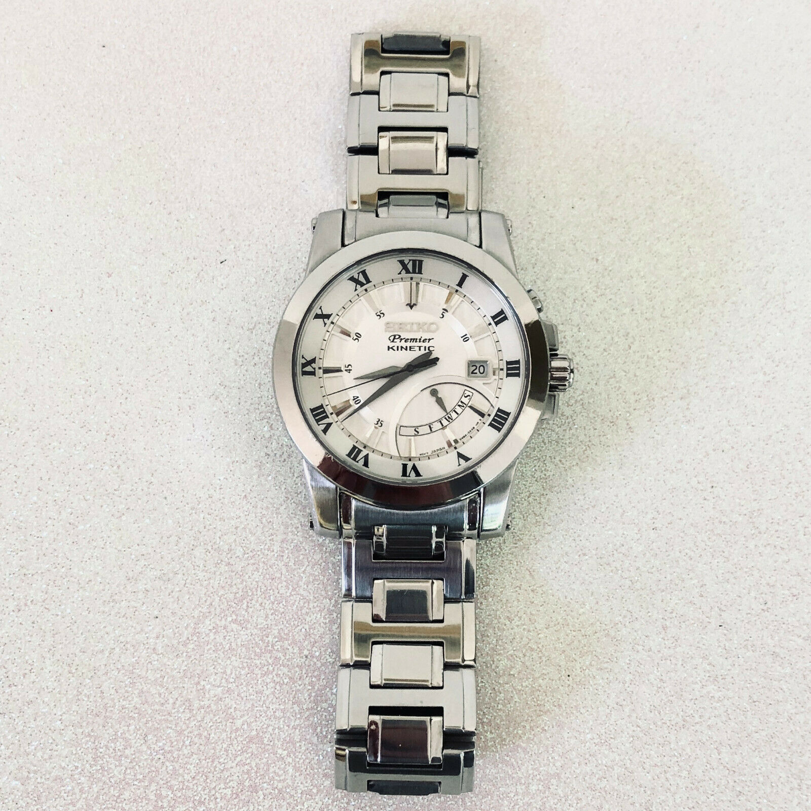 セイコー プルミエ キネティック 5M84-0AA0 Seiko Premier Kinetic 5M84-0AA0 Sapphire Crystal Quartz