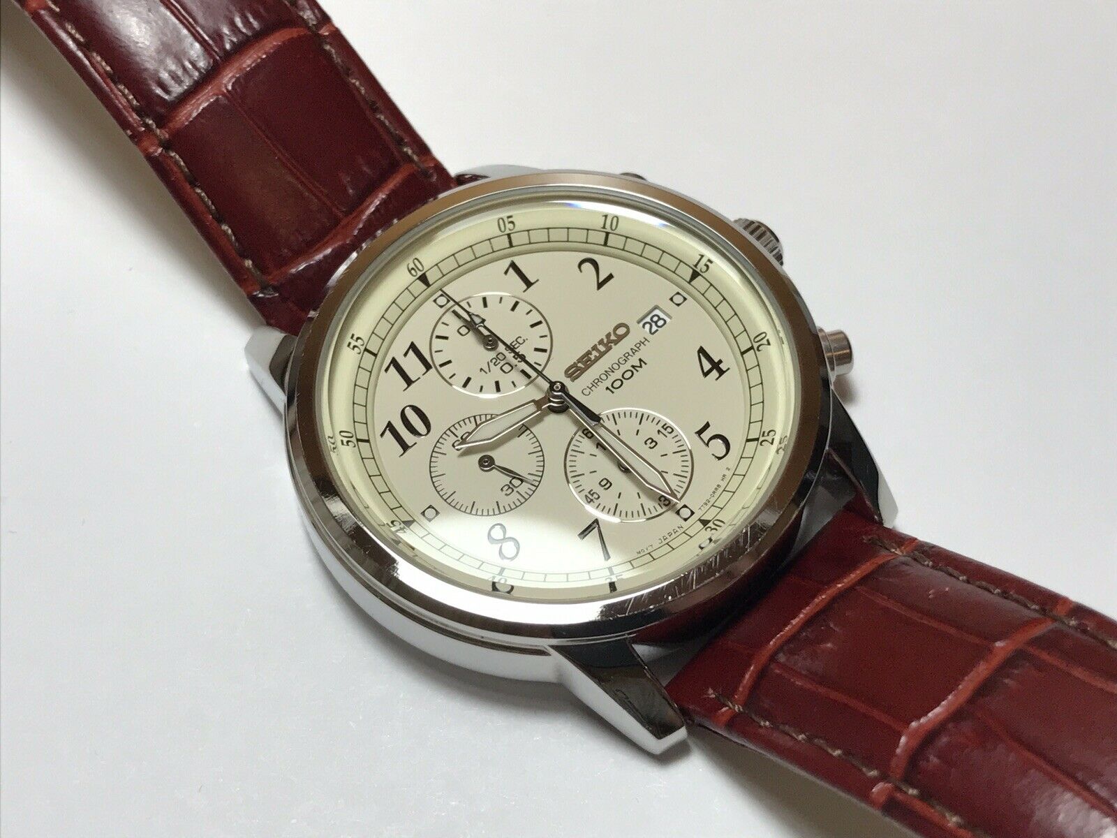 Seiko Chronograph Cream Dial Leather Band Men s Watch SNDC31 WatchCharts Seiko Chronograph Cream Dial Leather Band Men s Watch SNDC31 WatchCharts