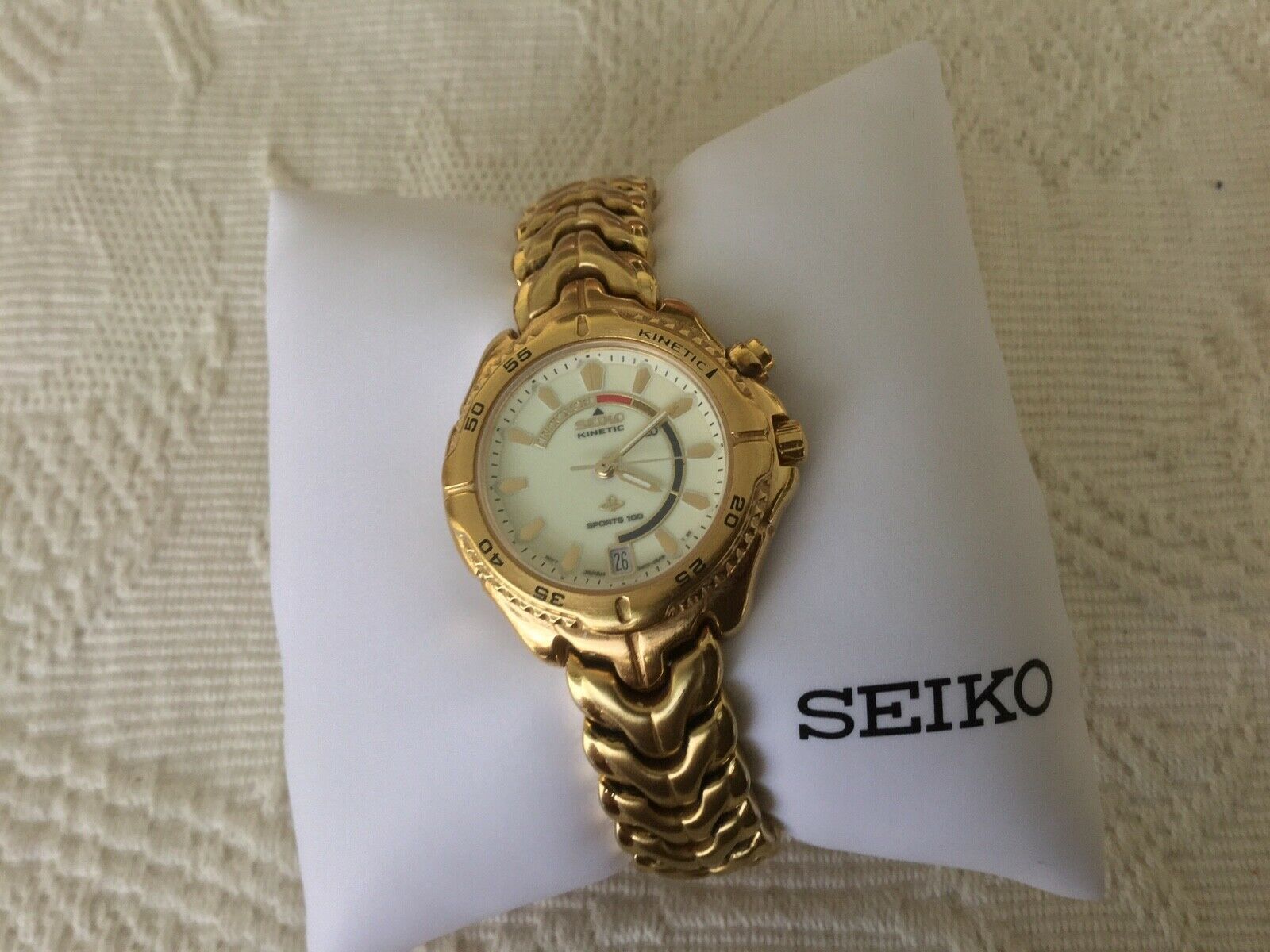 seiko kinetic watch womens