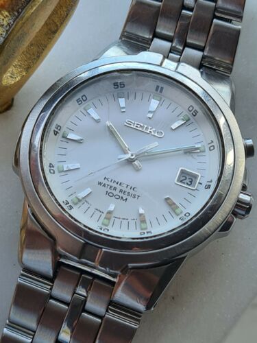 Vintage 1999 WHITE SEIKO KINETIC 100M Watch 5M42-0L20 NEW CAPACITOR, 90s |  WatchCharts