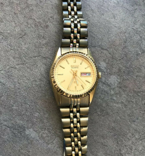 SEIKO 3Y03 0169 A4 Ladies Wristwatch Gold Tone Water