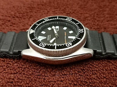 VINTAGE SEIKO DIVER 4205-0145 BLACK AUTOMATIC LADIES WATCH S.N