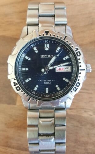 Seiko Vintage Quartz 7N43 0BS0 Mens Watch with Diver Style Bezel