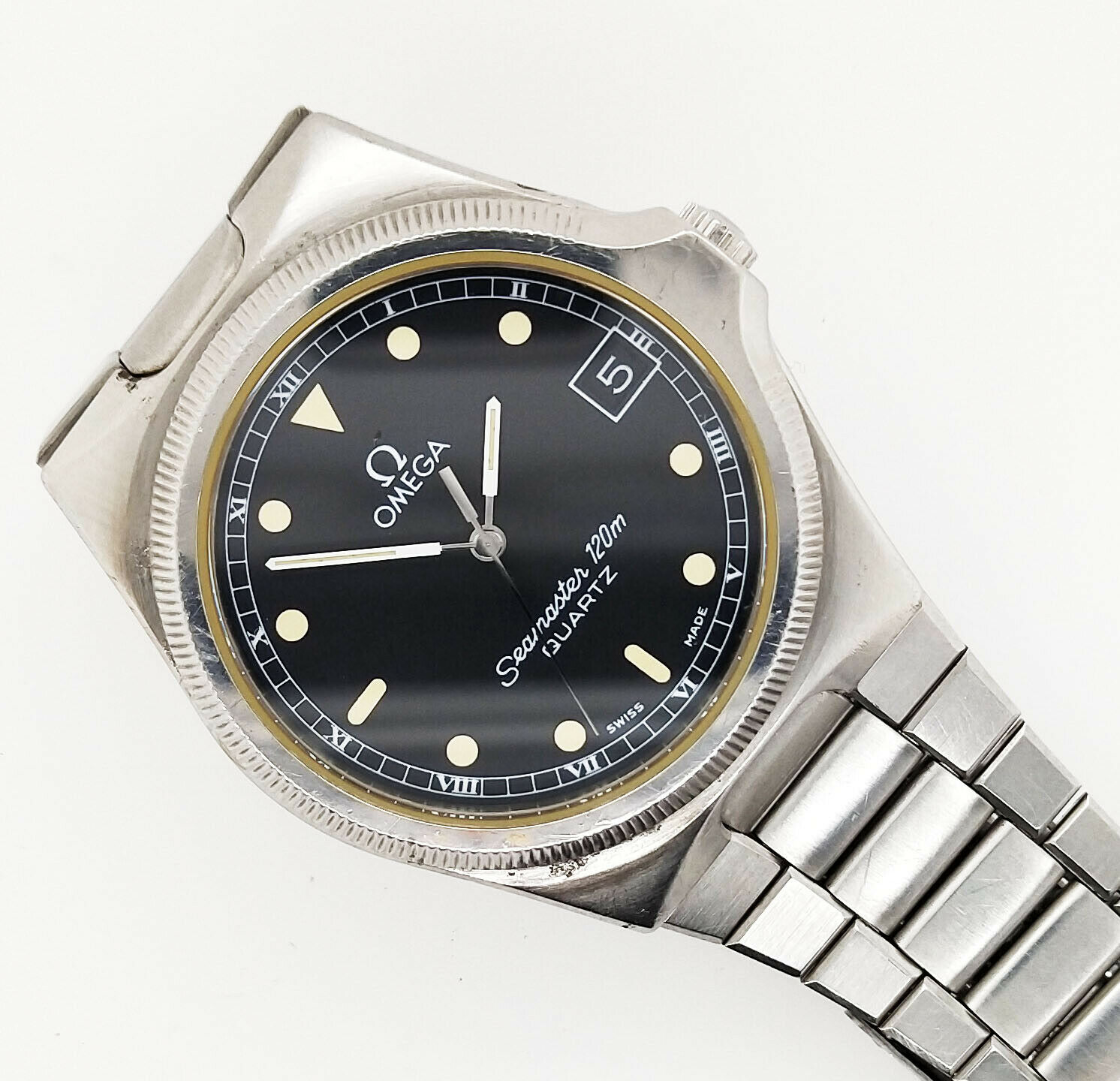 Omega Men's Seamaster Quartz 120m Steel Watch on bracelet 196.0209