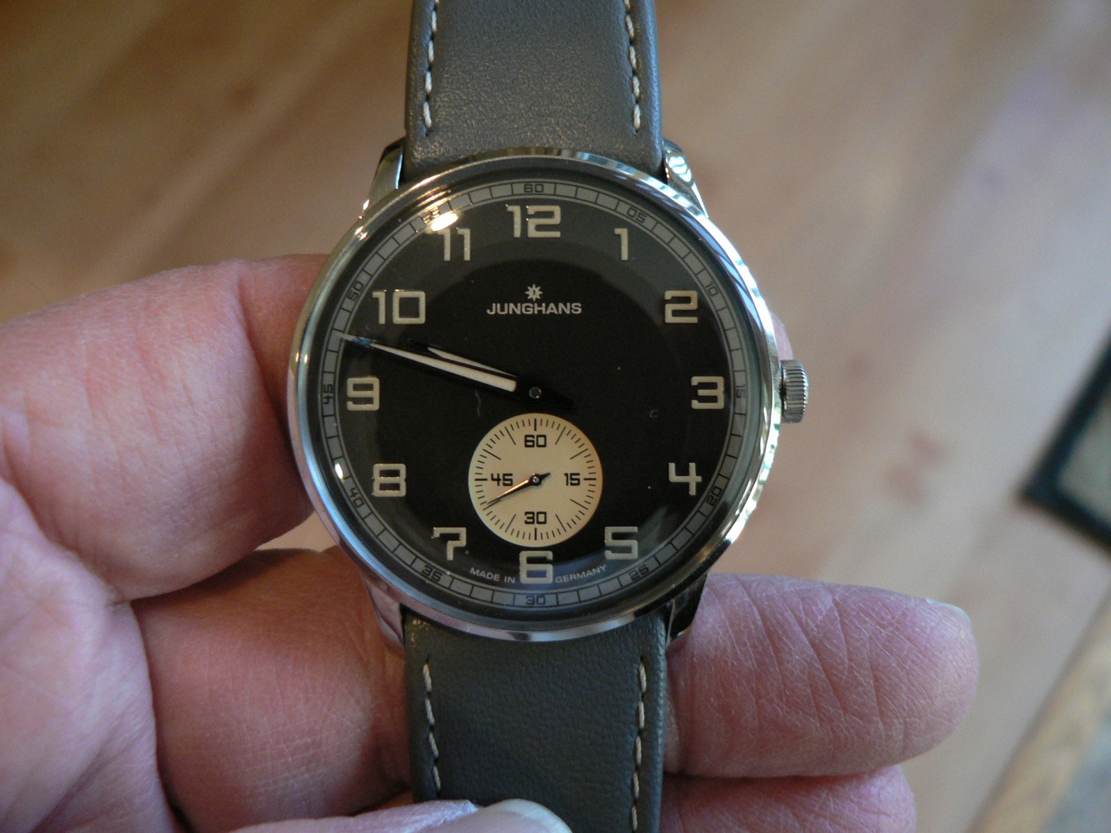 FS JUNGHANS MEISTER DRIVER HANDAUFZUG WatchCharts Marketplace